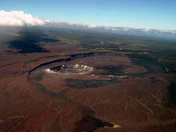 ハワイ島 火山国立公園 キラウエア火口(Kilauea Caldera)
