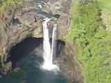 ハワイ島 レインボー滝